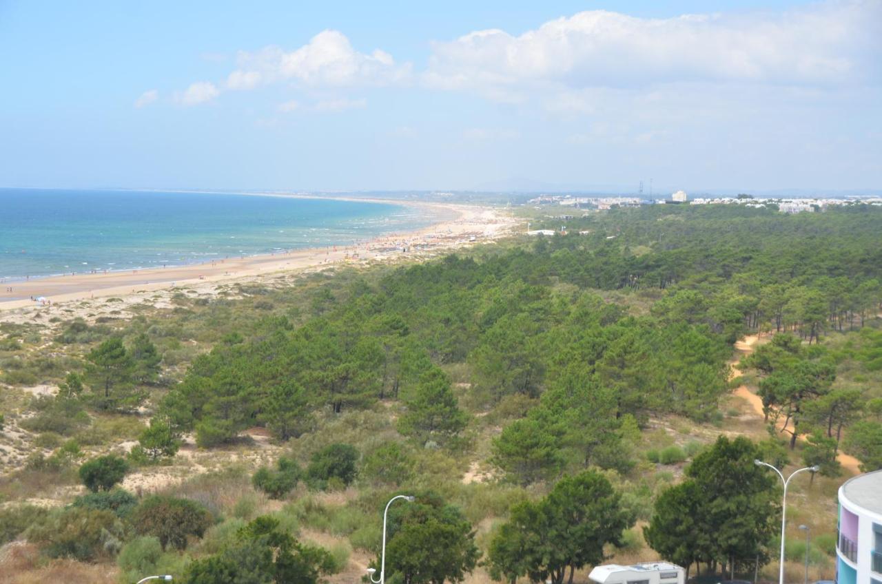 Monte Gordo T2 Frente Mar Apartment Bagian luar foto