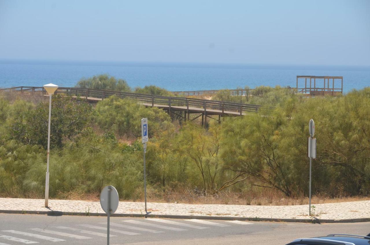 Monte Gordo T2 Frente Mar Apartment Bagian luar foto